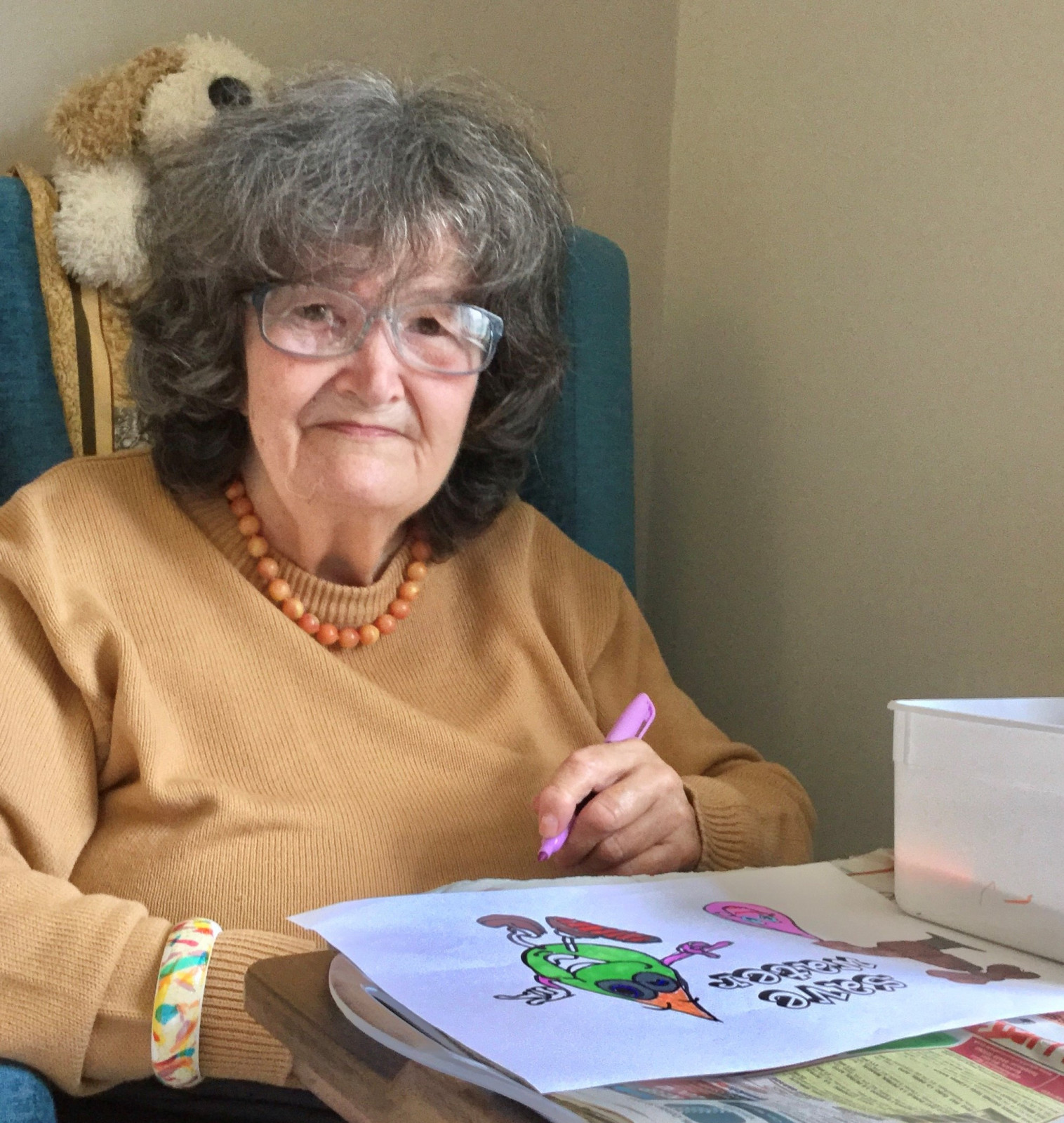 Ready, set, draw – Framlingham care home residents take part in worldwide art festival